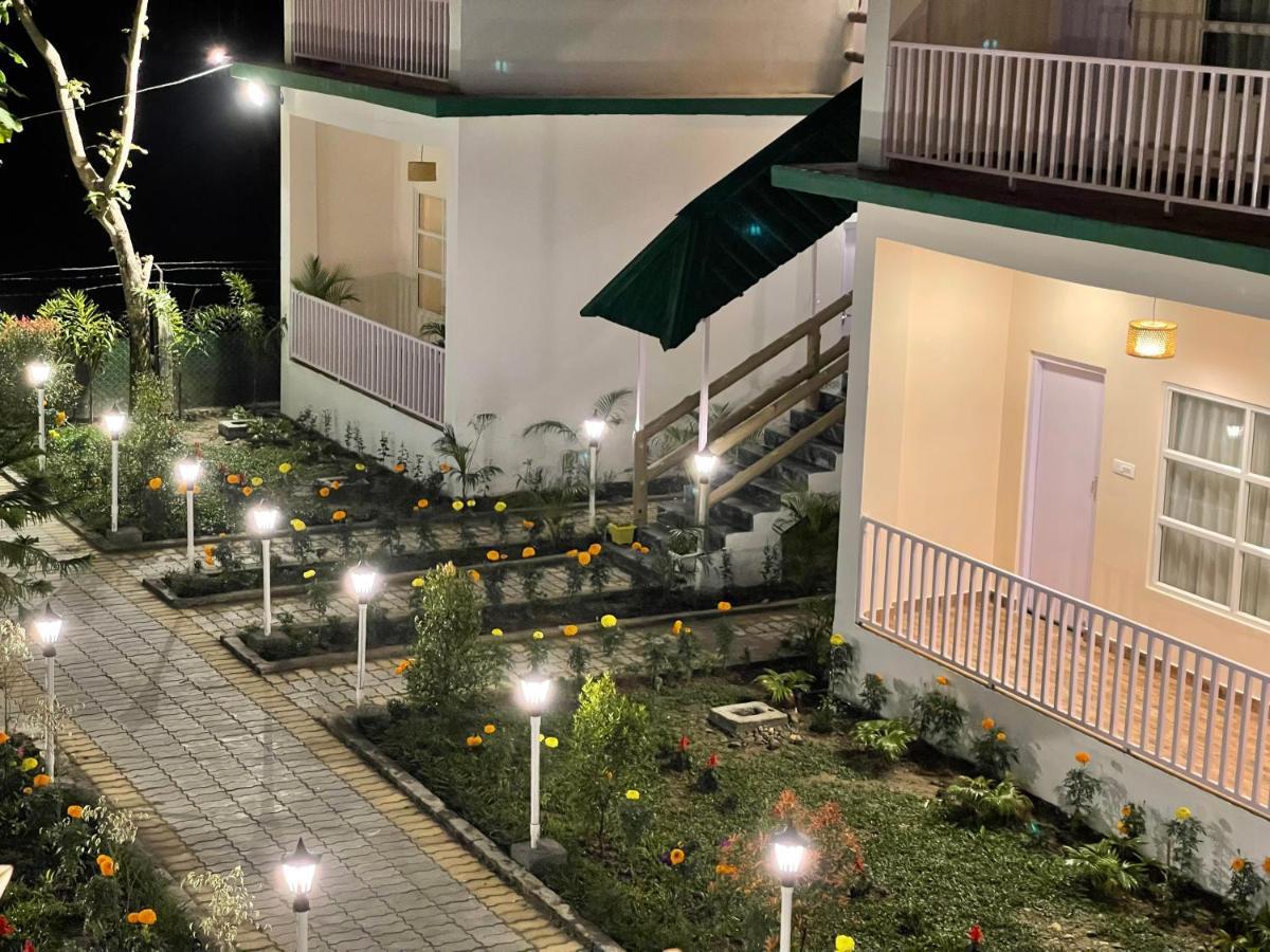Jaldapara Forest Tourist Lodge Jftl Madari Hat Eksteriør bilde