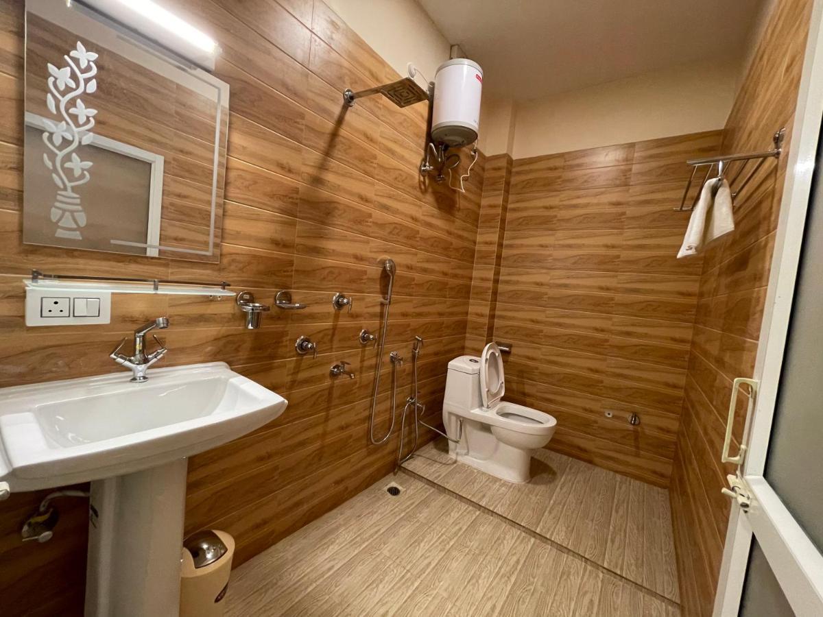 Jaldapara Forest Tourist Lodge Jftl Madari Hat Eksteriør bilde