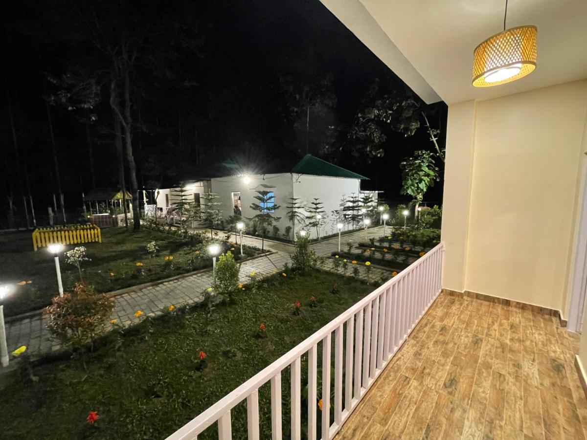 Jaldapara Forest Tourist Lodge Jftl Madari Hat Eksteriør bilde